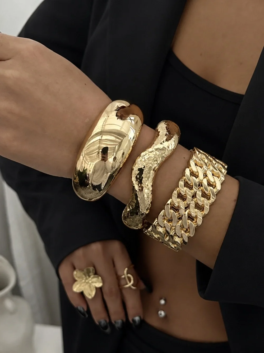 Chunky Gold Link Curb Bracelet - Polished Chain Bracelet